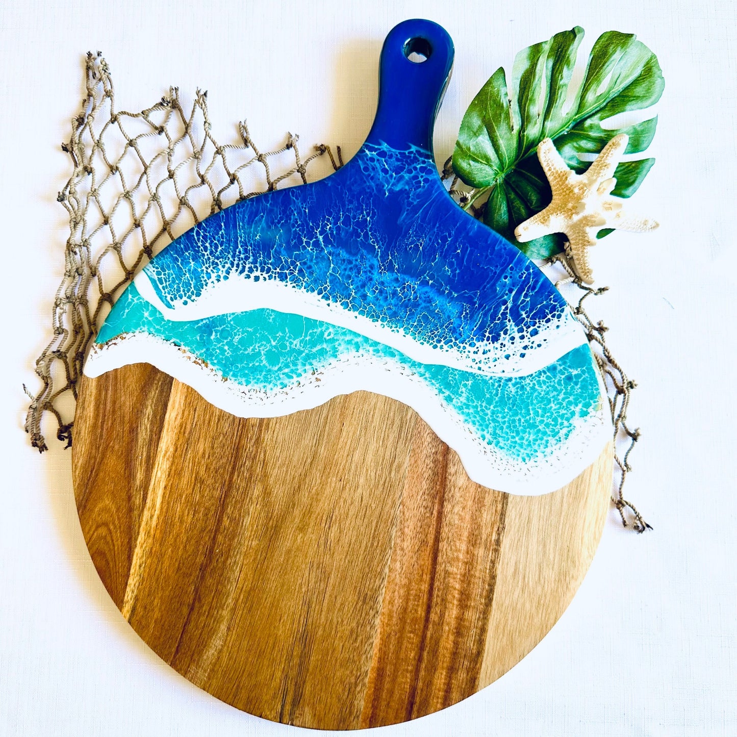 Round Wooden Cutting Board with Resin Ocean Wave